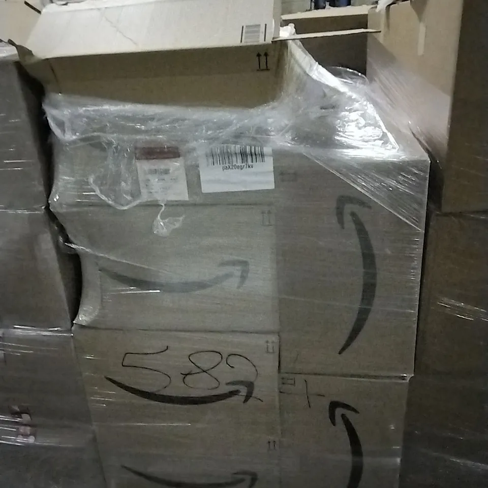 PALLET OF ASSORTED ITEMS INCLUDING SELF-ADHESIVE SEALING WATER BALLOONS, HALLOWEEN MASK, WOMEN'S GYM CROP TOP, MULTI-USE SCRUB SPONGE, NICKS PROTEIN BAR