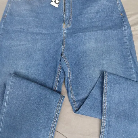 DOROTHY PERKINS COMFORT STRETCH SLIM MOM JEANS - 18