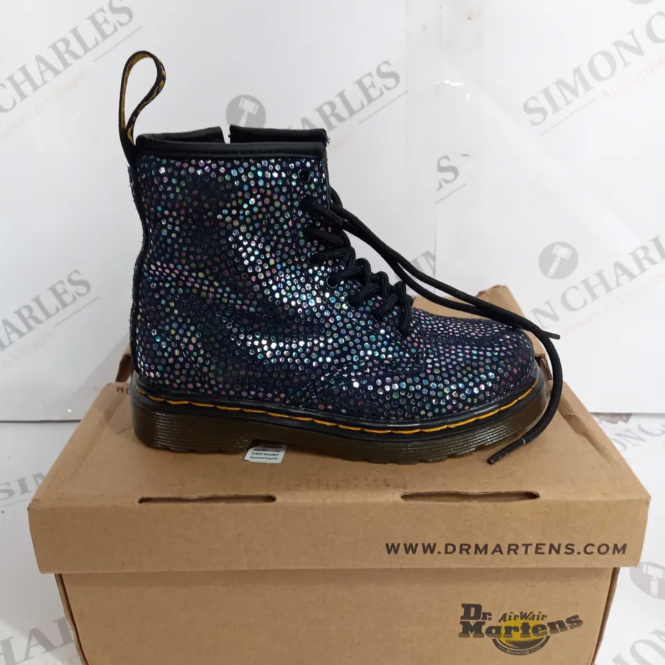 BOXED DR MARTINS 1460 SPOT METALLIC SUEDE - UK KIDS 8