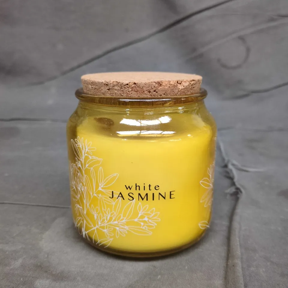 WHITE JASMINE SCENTED CANDLE IN GLASS JAR WITH CORK LID