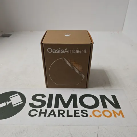 BOXED OASIS AMBIENT IN WHITE