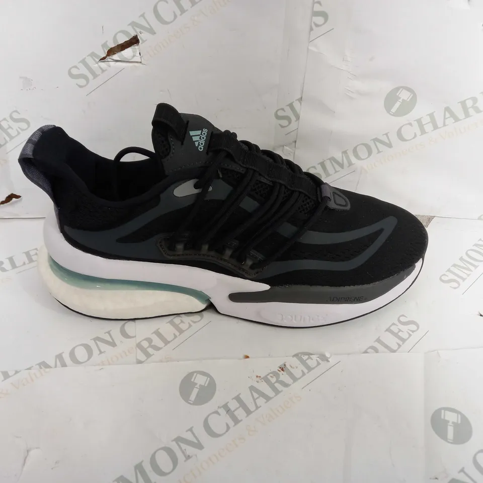 BOXED PAIR OF ADIDAS ADIWEAR TRAINING SHOES IN BLACK AND WHITE - UK SIZE 8