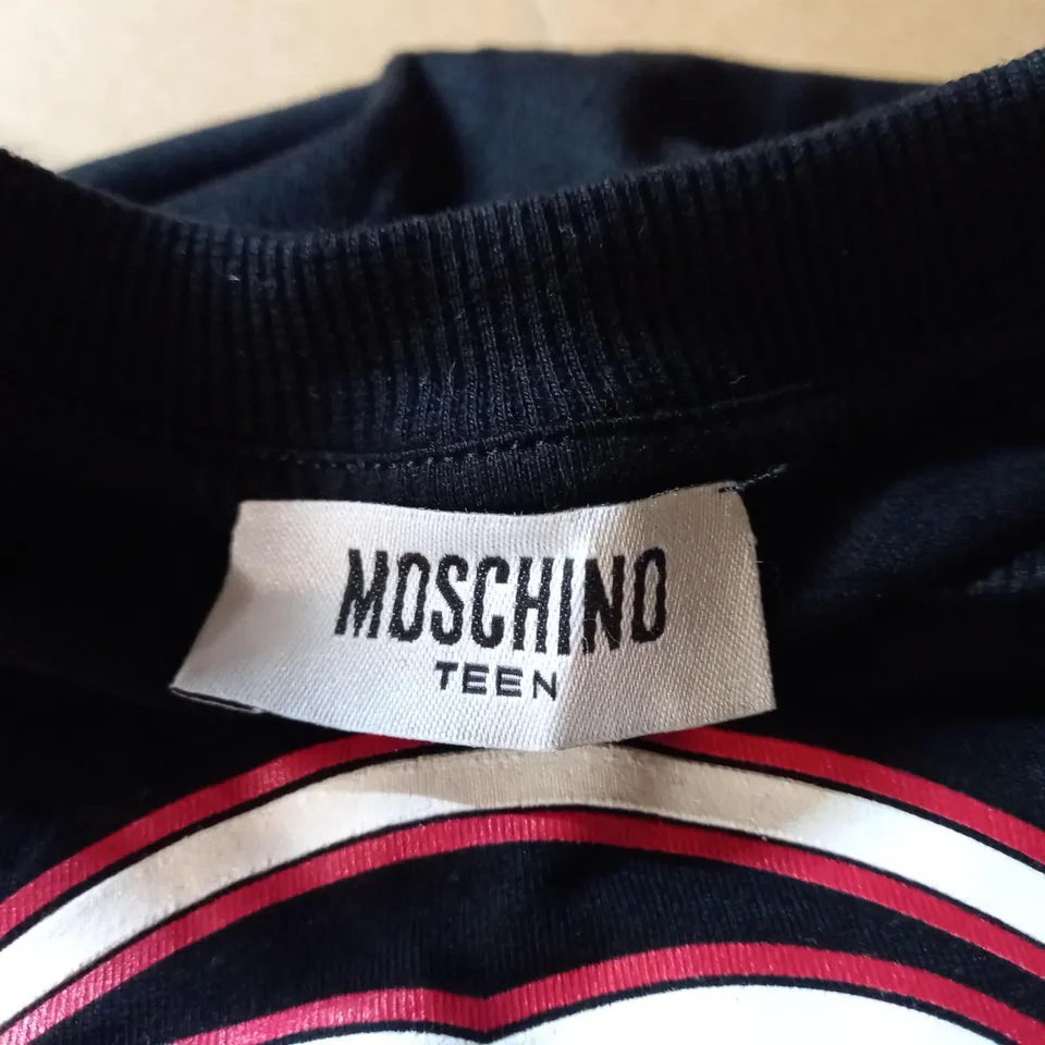 MOSCHINO TEEN BLACK/RED/WHITE TSHIRT - SIZE UNKNOWN