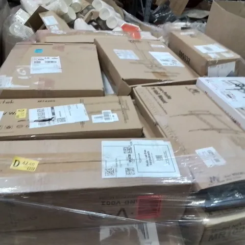 PALLET CONTAINING A VERY LARGE QUANTITY OF TV WALL BRACKETS AND MONITORS BRACKETS