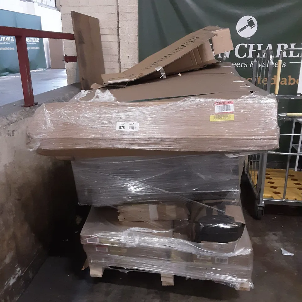 PALLET OF ASSORTED PRODUCTS INCLUDING FINNEGAN EXTENDABLE SOLID OAK DINING, BRAUNSTEIN 8 DRAWER CHEST OF DRAWERS, BRIARWOOD TV STAND FOR TVS UP TO 50", 5FT ATLANTIS HIGH FOOT CARAMEL 