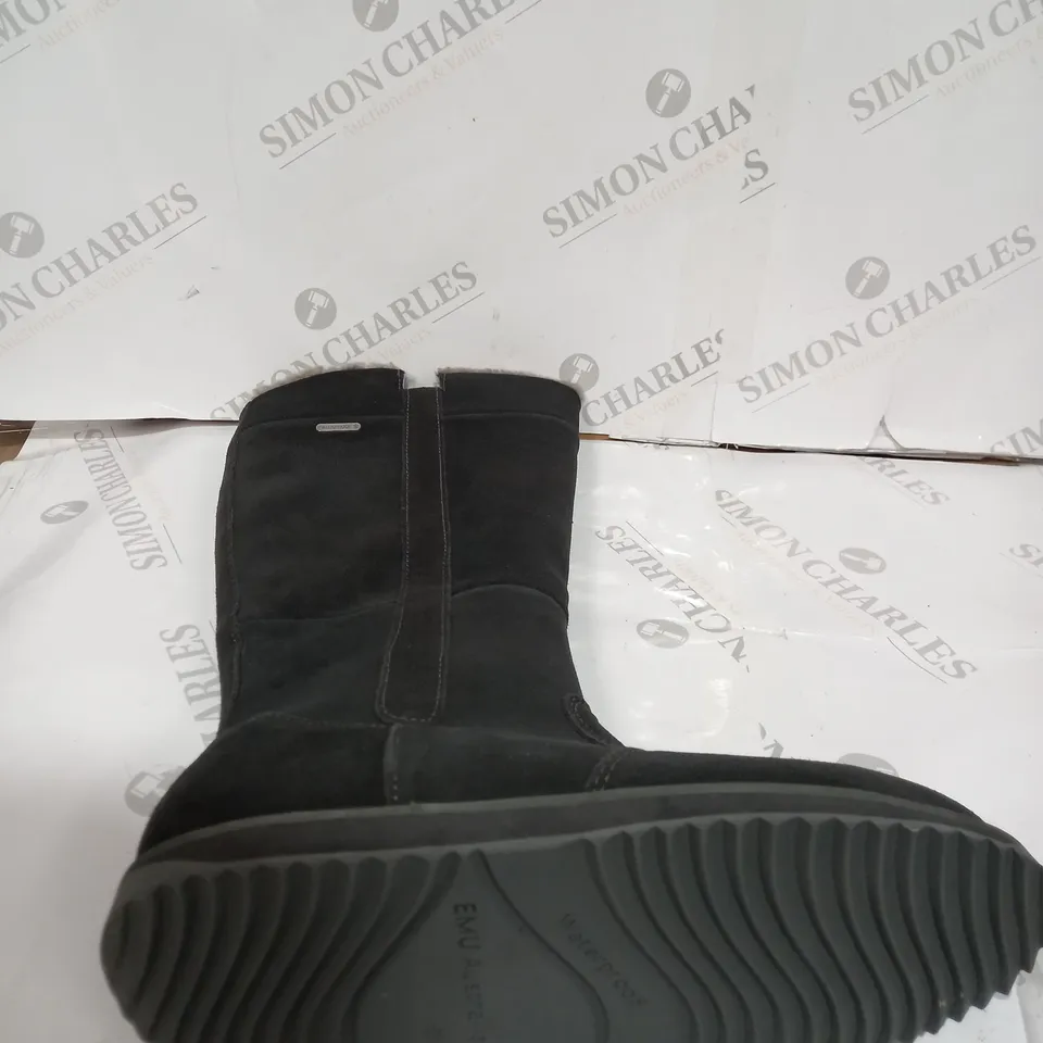 EMU AUSTRALIA "MOONTA" KNEE HIGH BOOTS - UK SIZE 6, DARK GREY - UNBOXED