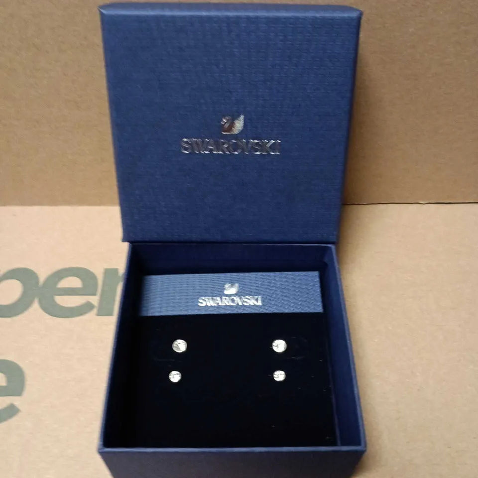 BOXED SWAROVSKI HARLEY EARRING SET