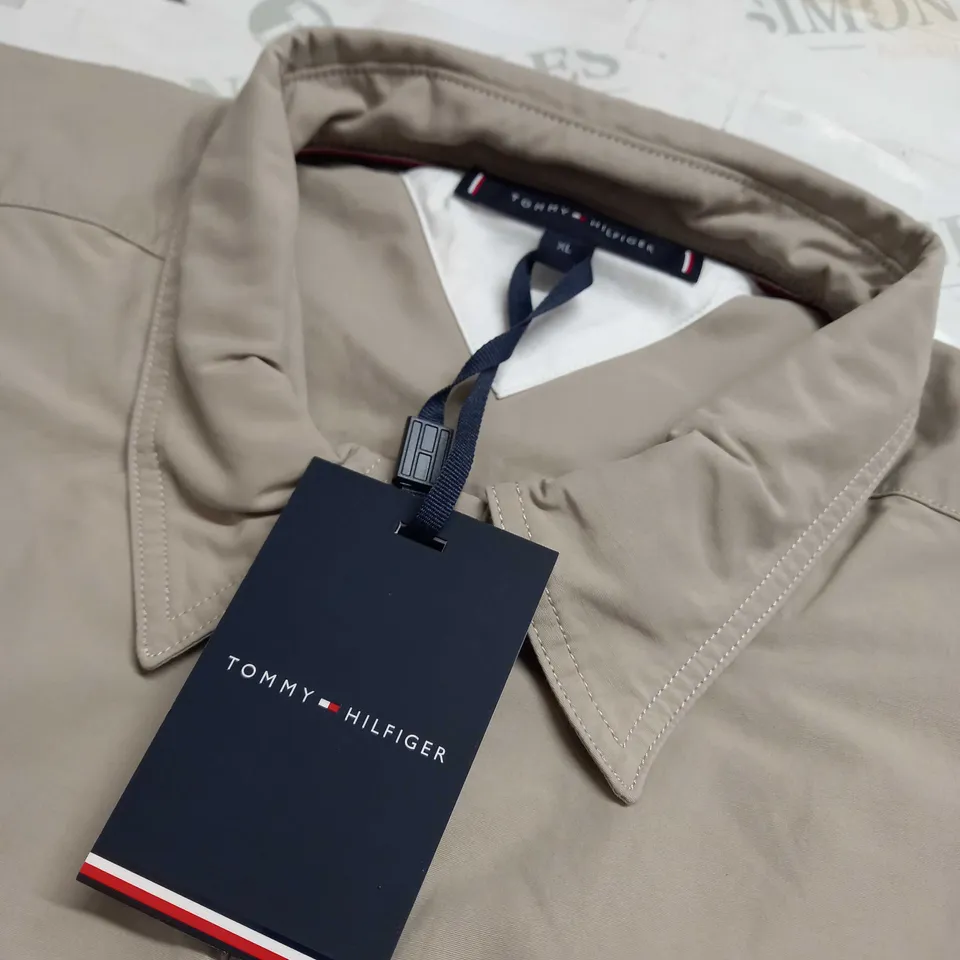 TOMMY HILFIGER PAPER TOUCH OVERSHIRT - SIZE XL