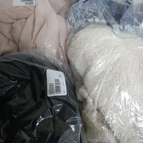 LARGE BOX OF APPROXIMATELY 15 CLOTHING ITEMS ALL IN DIFFRENT COLOURS AND SIZES