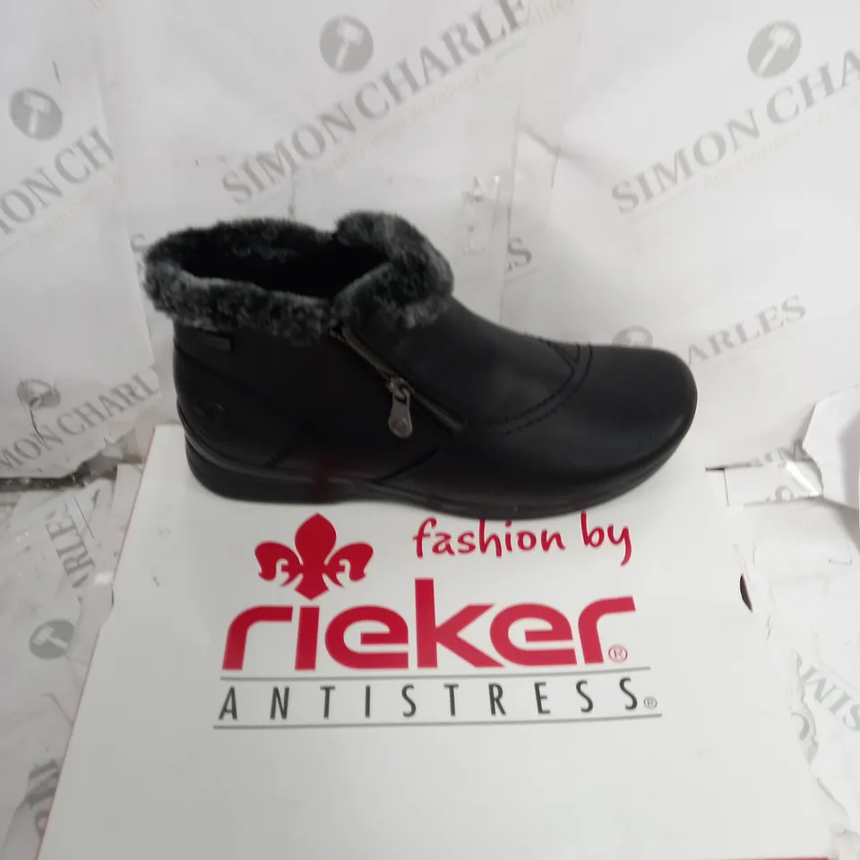 BOXED RIEKER FUR CUFF BOOTS, BLACK - SIZE 6.5