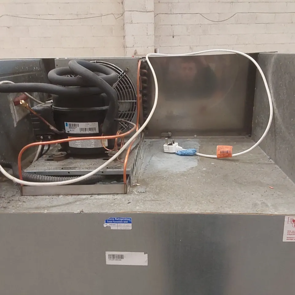 WILLIAMS HS2SS SAPPHIRE 2000 DOUBLE DOOR FRIDGE