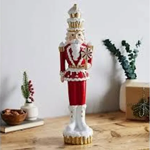 CANDY CANE NUTCRACKER