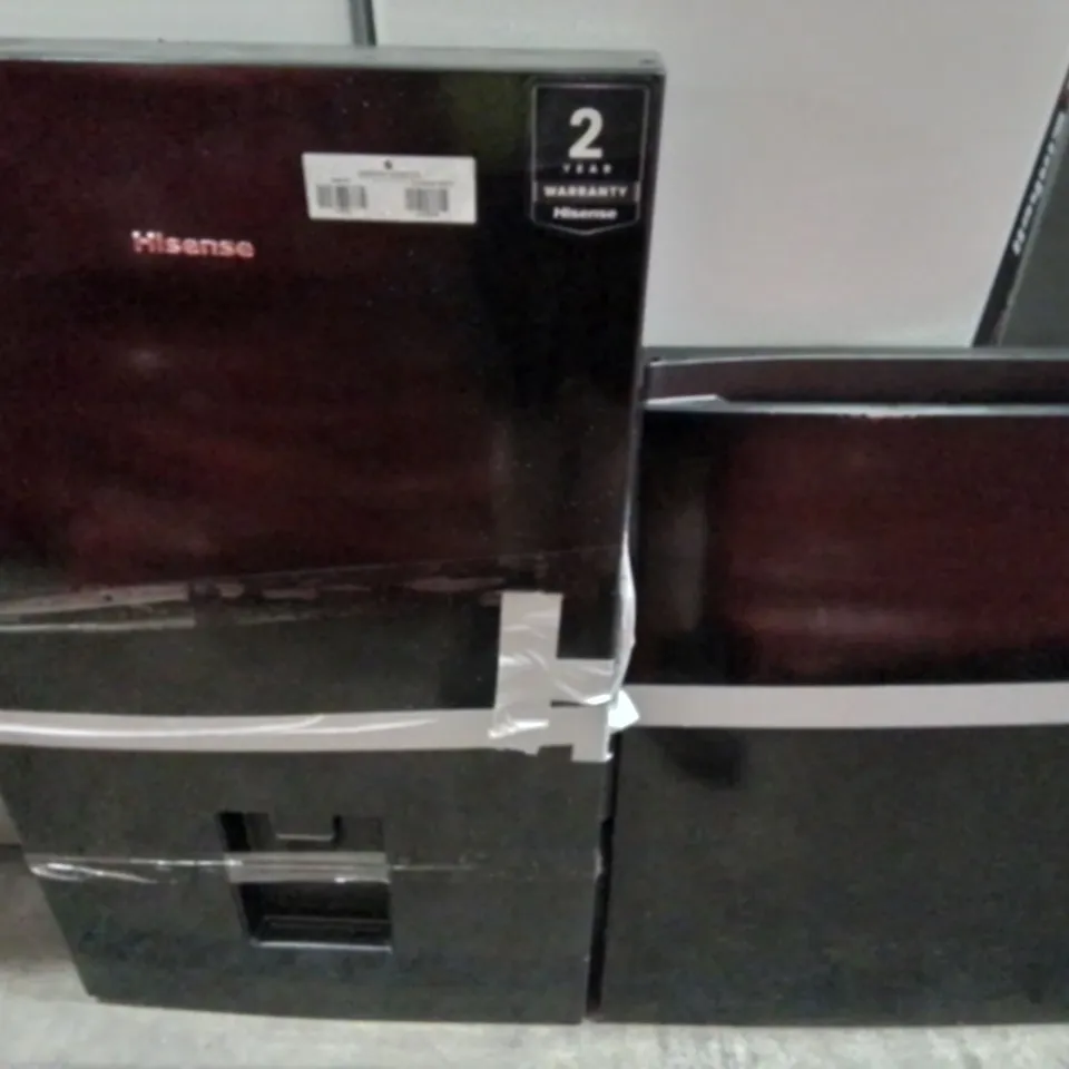 Set of 2 hisense fridge freezer doors in black
