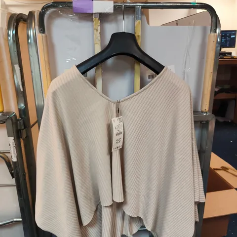 ZARA BEIGE RIBBED KNIT TOP, SIZE S (CLO-WOMAN)