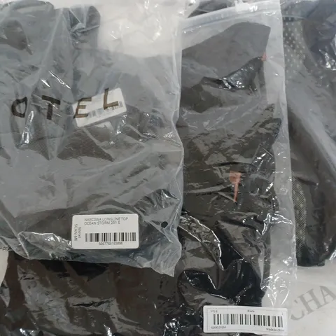 SMALL BOX OF ASSORTED CLOTHING ITEMS TO INCLUDE, ACTIVE WEAR , MOTEL, SHEIN