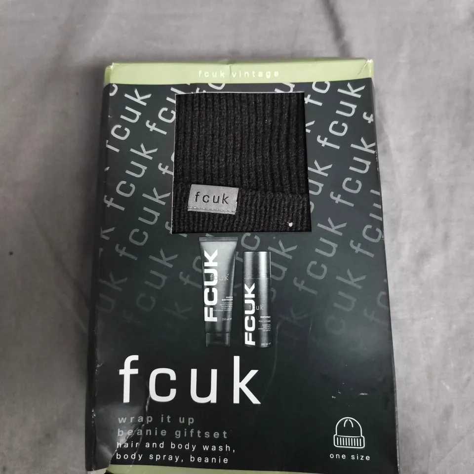 FCUK WRAP IT UP GIFT SET – BEANIE GIFT SET 