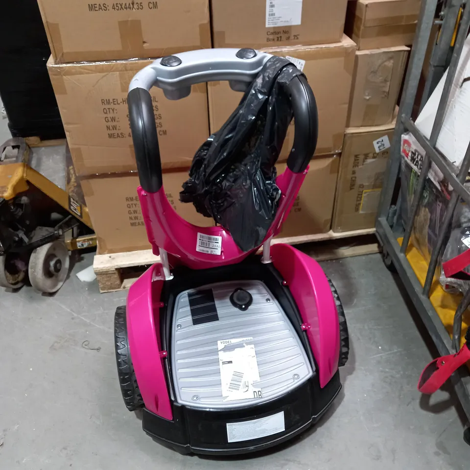 FEBER DAREWAY RIDE ON KIDS BALANCE SCOOTER - PINK RRP £209.99