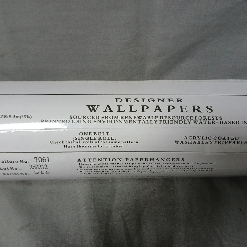 DESIGNER WALLPAPERS – ONE BOLT (SINGLE ROLL), PATTERN NO. 7061, 9.5M