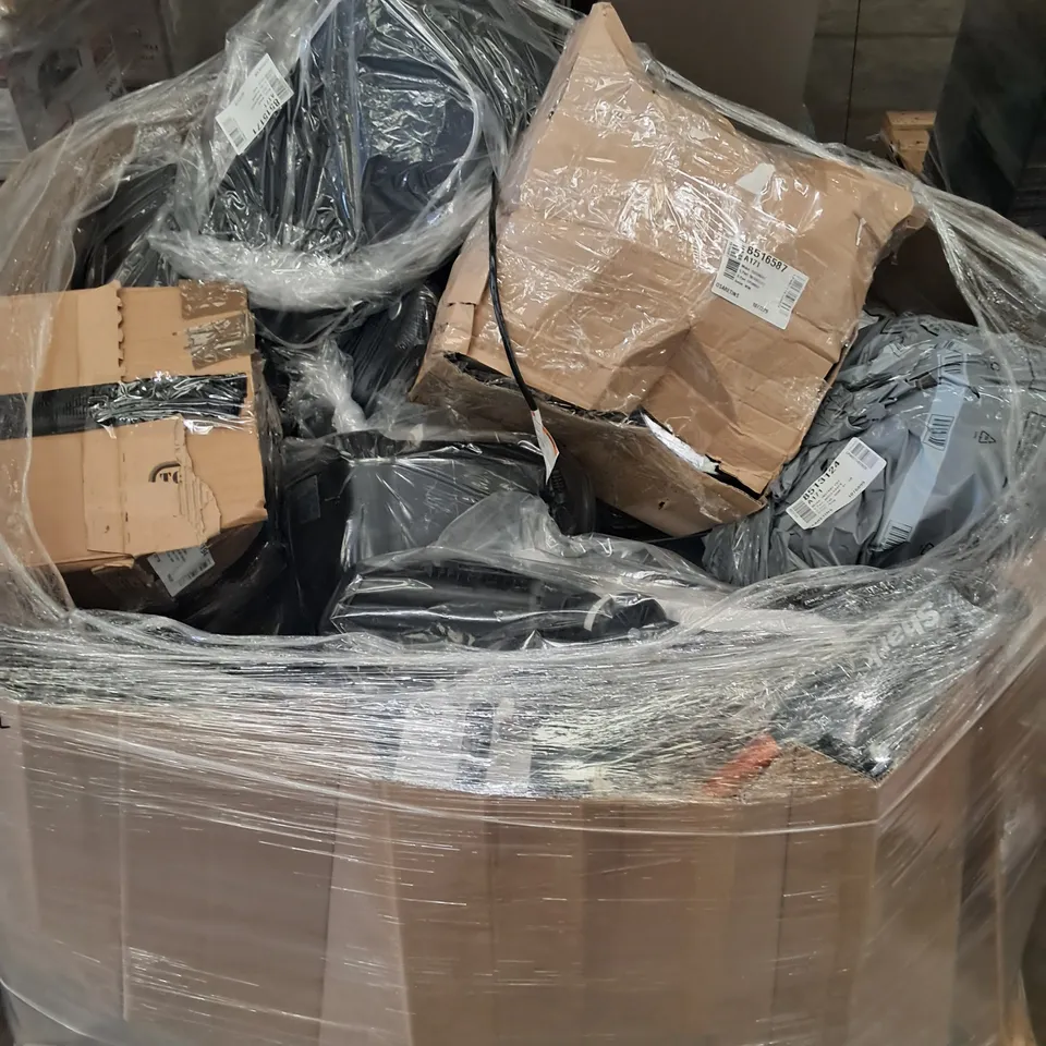 PALLET OF APPROXIMATELY 18 UNPROCESSED RAW RETURN HOUSEHOLD AND ELECTRICAL GOODS TO INCLUDE;