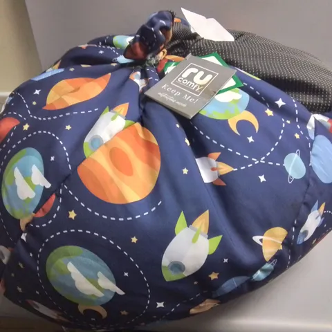 OUTER SPACE ÇLASSIC BEANBAG