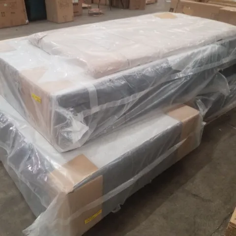 PALLET CONTAINING ASSORTED DIVEN BED PARTS