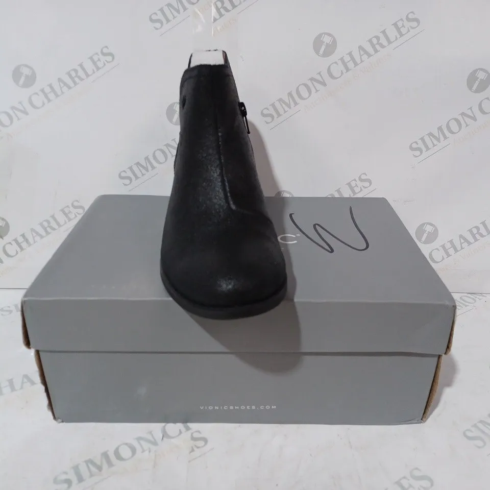 BOXED VIONIC ORTHOTIC FELICITY LIV ANKLE BOOTS - METALLIC BLACK - SIZE 6.5