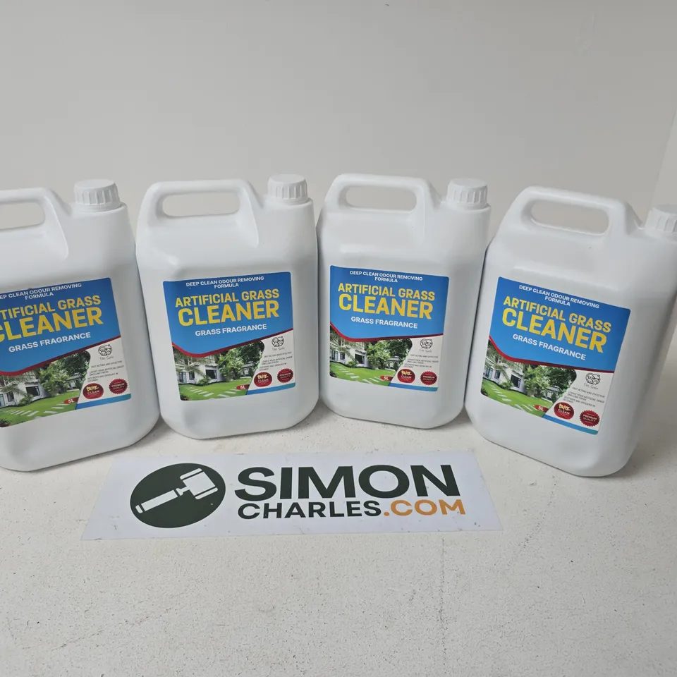 4 ARTIFICIAL GRASS CLEANERS (5L)