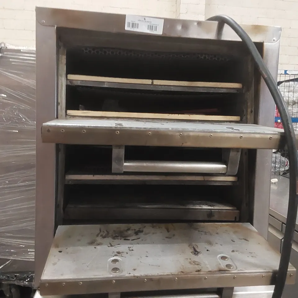 BAKERS PRIDE P44SH3 COMMERCIAL PIZZA OVEN WITH CABINET