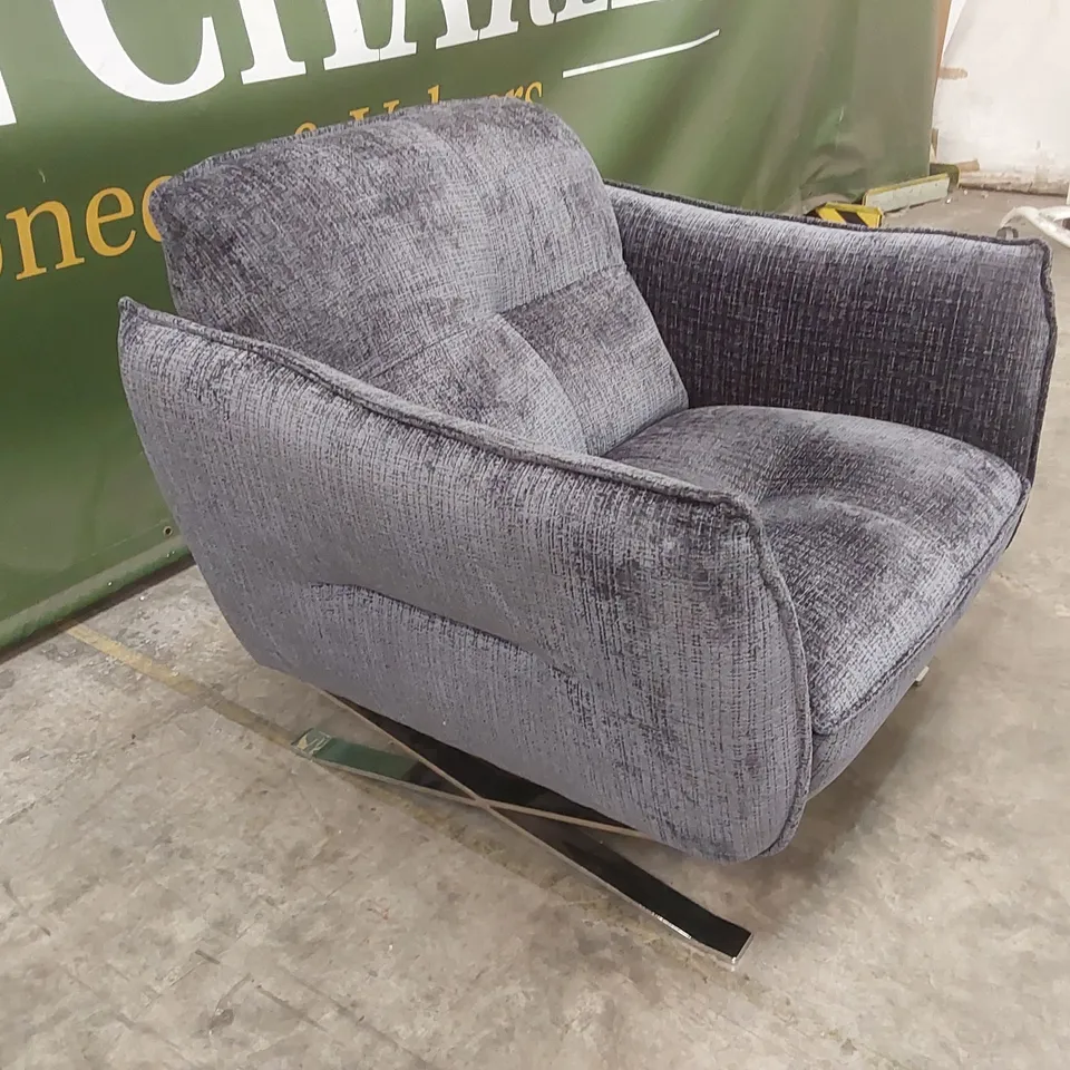 QUALITY DESIGNER ITALIAN MADE SEVILLE FABRIC UPHOLSTERED ARMCHAIR