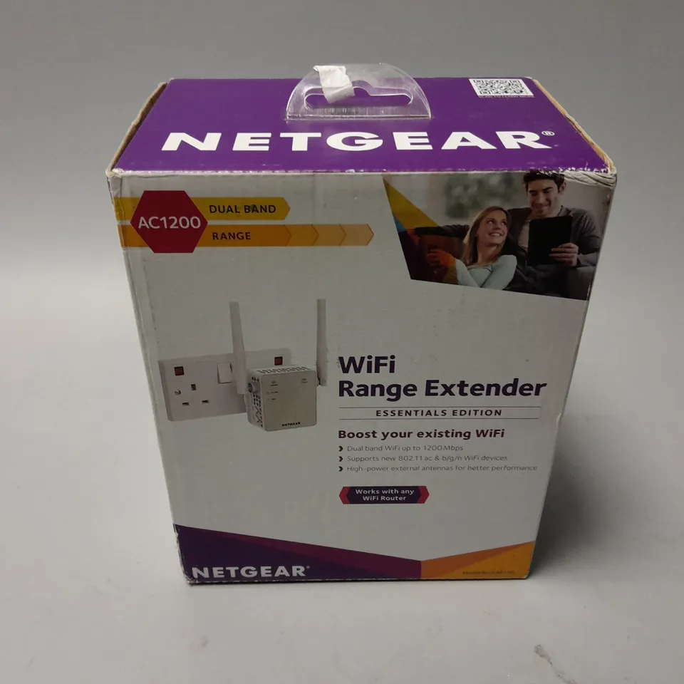 BOXED NETGEAR WIFI RANGE EXTENDER ESSENTIALS RANGE EXTENDER