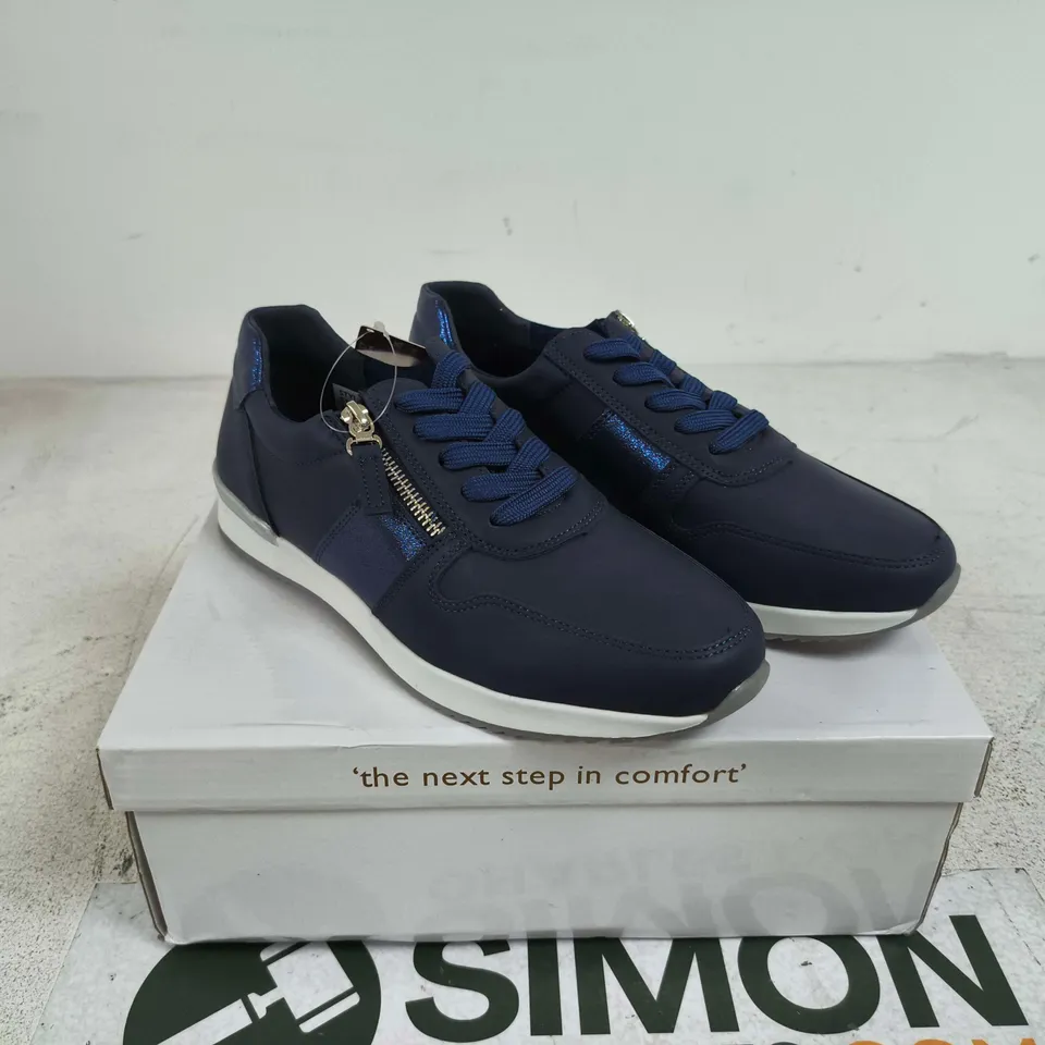 DR KELLER MARTINA NAVY TRAINERS SIZE 6 BOXED
