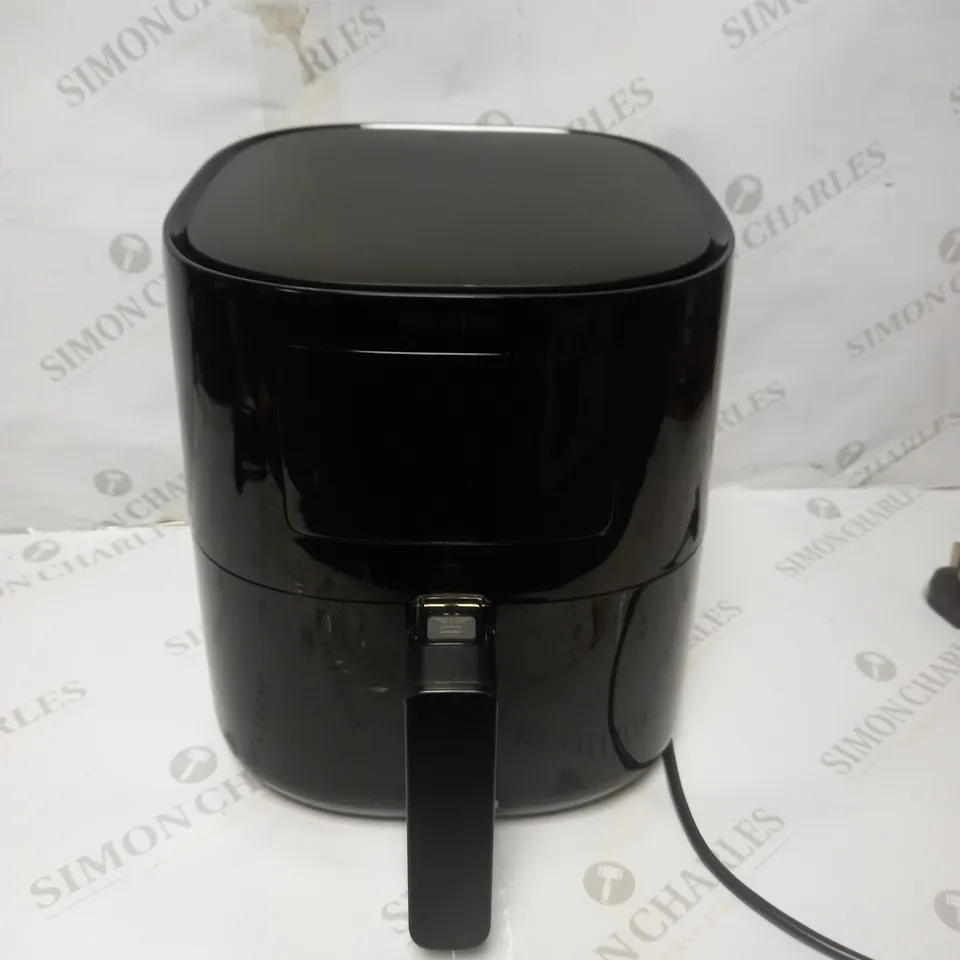 PHILIPS AIR FRYER ESSENTIAL 