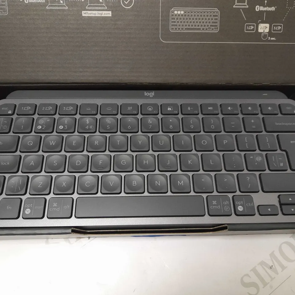 LOGITECH MX KEYS MINI KEYBOARD