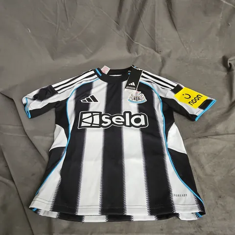 ADIDAS NUFC HOME JERSEY IN BLACK/WHITE SIZE 9/10YRS