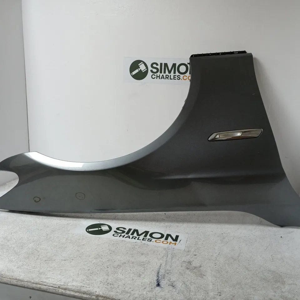 FRONT WING/FENDER PANEL