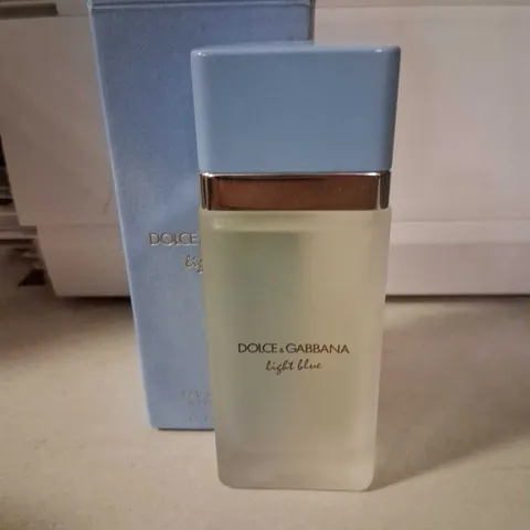 BOXED DOLCE AND GABBANA LIGHT BLUE EAU DE TOILETTE 50ML