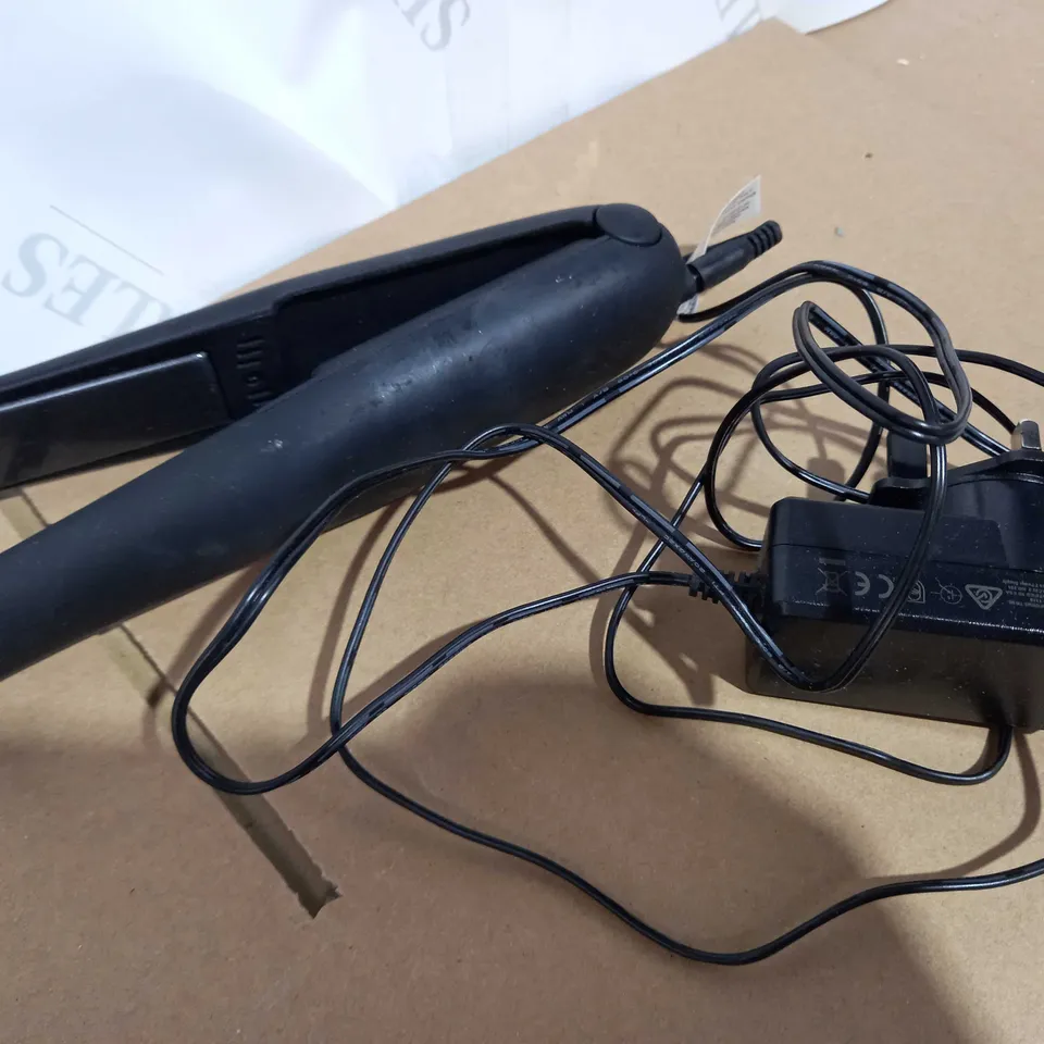 PROGLOSS LIBERATE CORDLESS CERAMIC STRAIGHTENER RRP £100