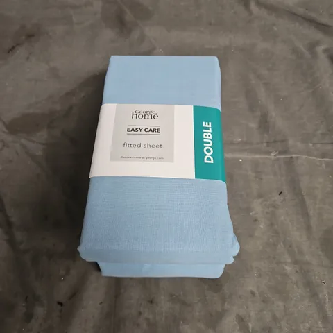 APPROXIMATELY 36 FITTED BEDSHEETS IN BLUE SIZE DOUBLE - COLLECTION ONLY