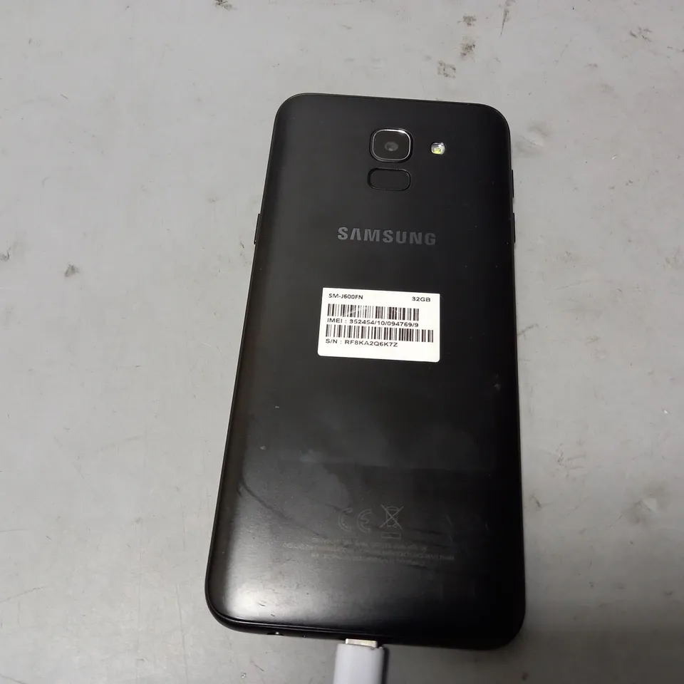 SAMSUNG GALAXY J6 (SM-J600FN)