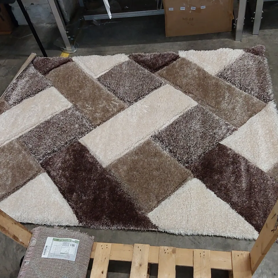 AVICHAI HANDWOVEN BEIGE/BROWN RUG // 160 X 220CM