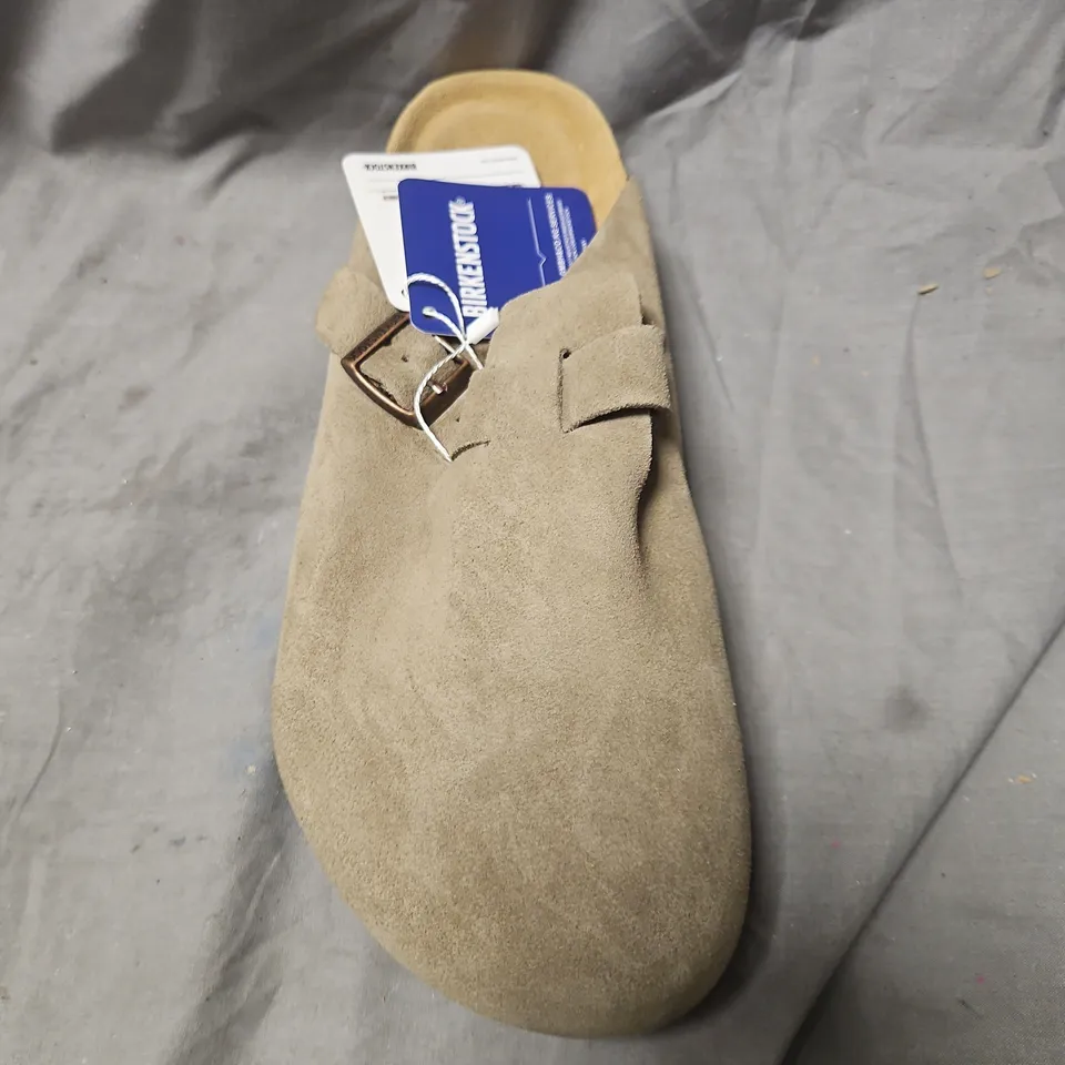 BIRKENSTOCK BOSTON BS TAUPE SUEDE SLIP-ON CLOG – UK 9 (EU 43)