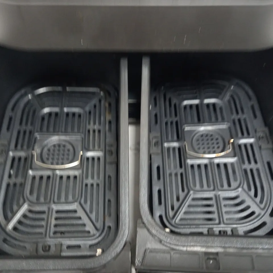 INSTANT VORTEX PLUS DUAL AIR FRYER 8 IN 1