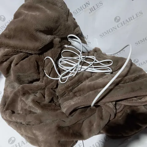 COZEE HOME VELVETSOFT HEATED THROW IN DARK TAUPE