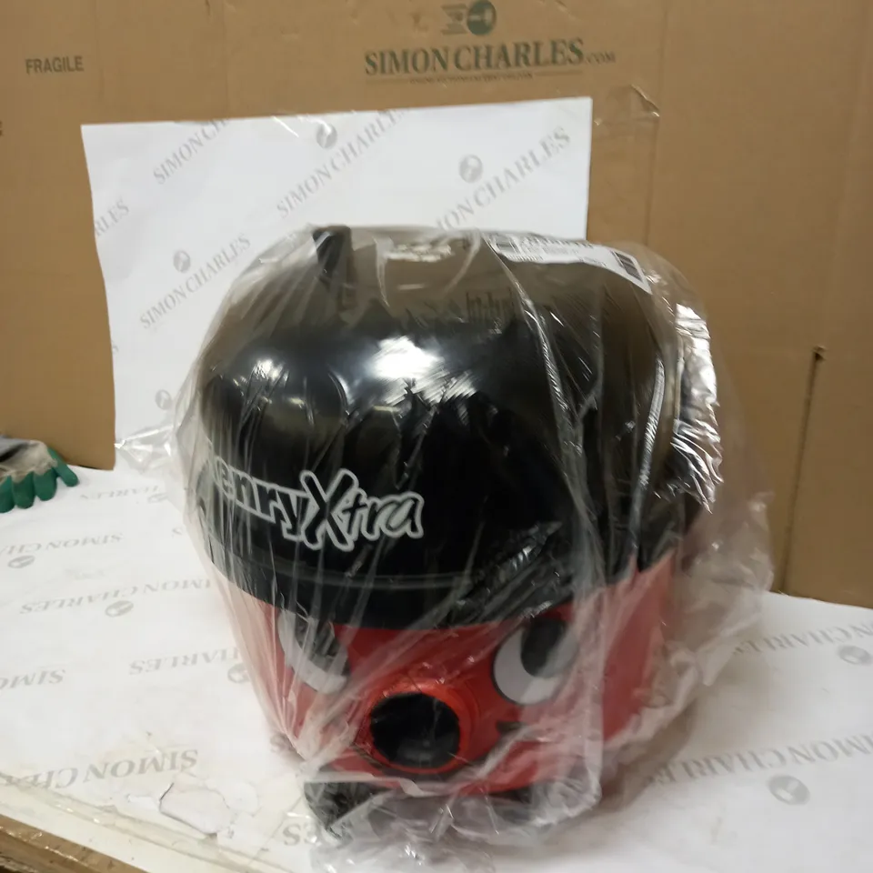 NUMATIC HENRY XTRA VACUUM CLEANER