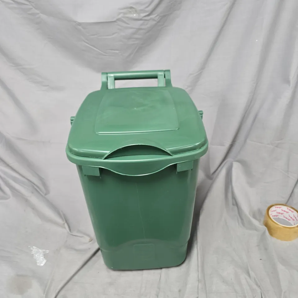 GREEN PLASTIC WHEELIE BIN WITH LID