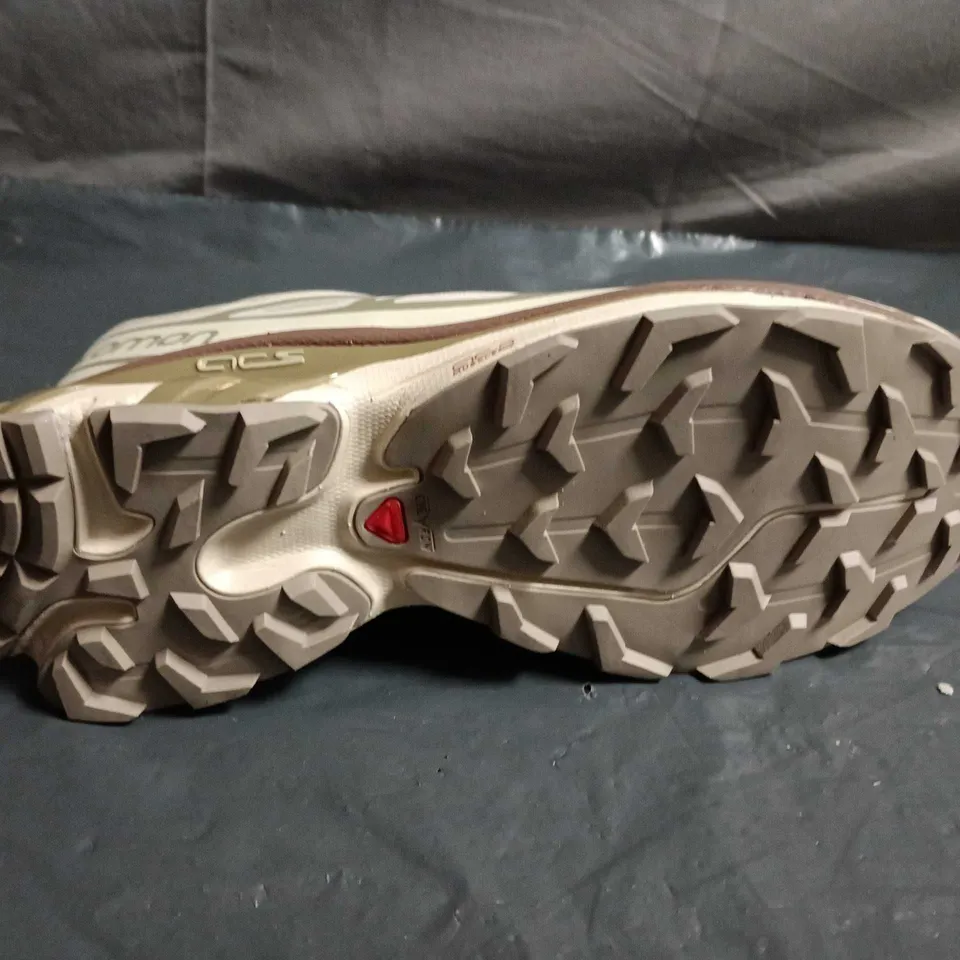 SALOMON TRAIL RUNNING SHOES – UK SIZE 5