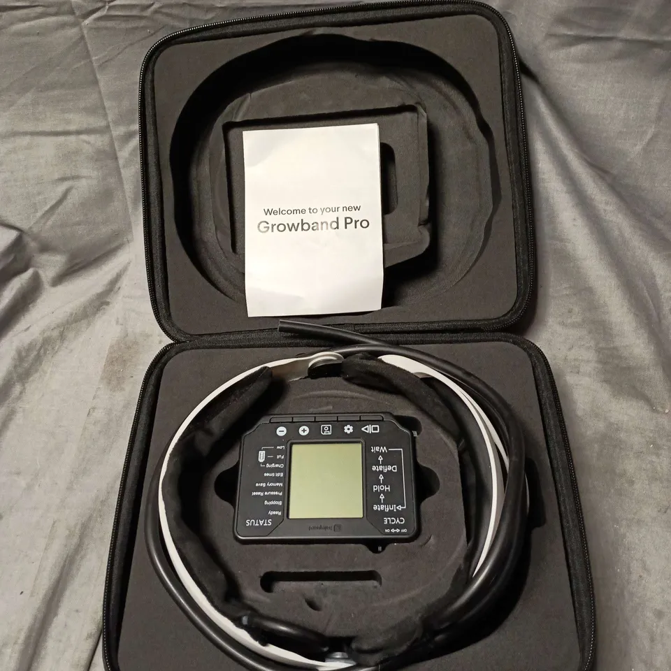 GROWBAND PRO MEDICAL DEVICE FOR HAIR LOSS, IN BLACK CASE