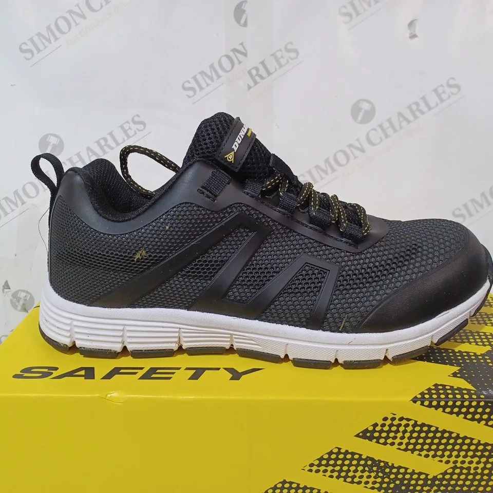 DUNLOP MAINE MENS SAFTEY BOOTS - 10