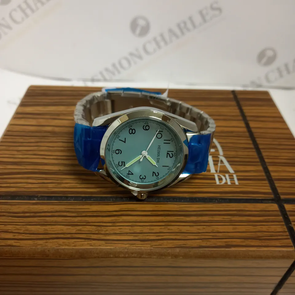 MENS HELMHA DH WATCH –  STAINLESS STEEL STRAP – 3ATM WATER RESISTANT – LUXURY GIFT BOX INCLUDED.