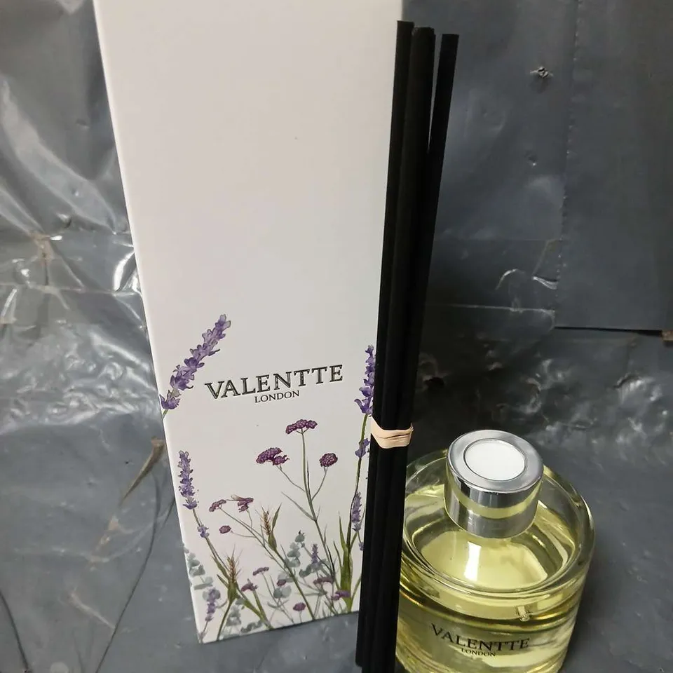 BOXED VALENTTE LEMON GRASS & ROSEMARY DIFFUSER